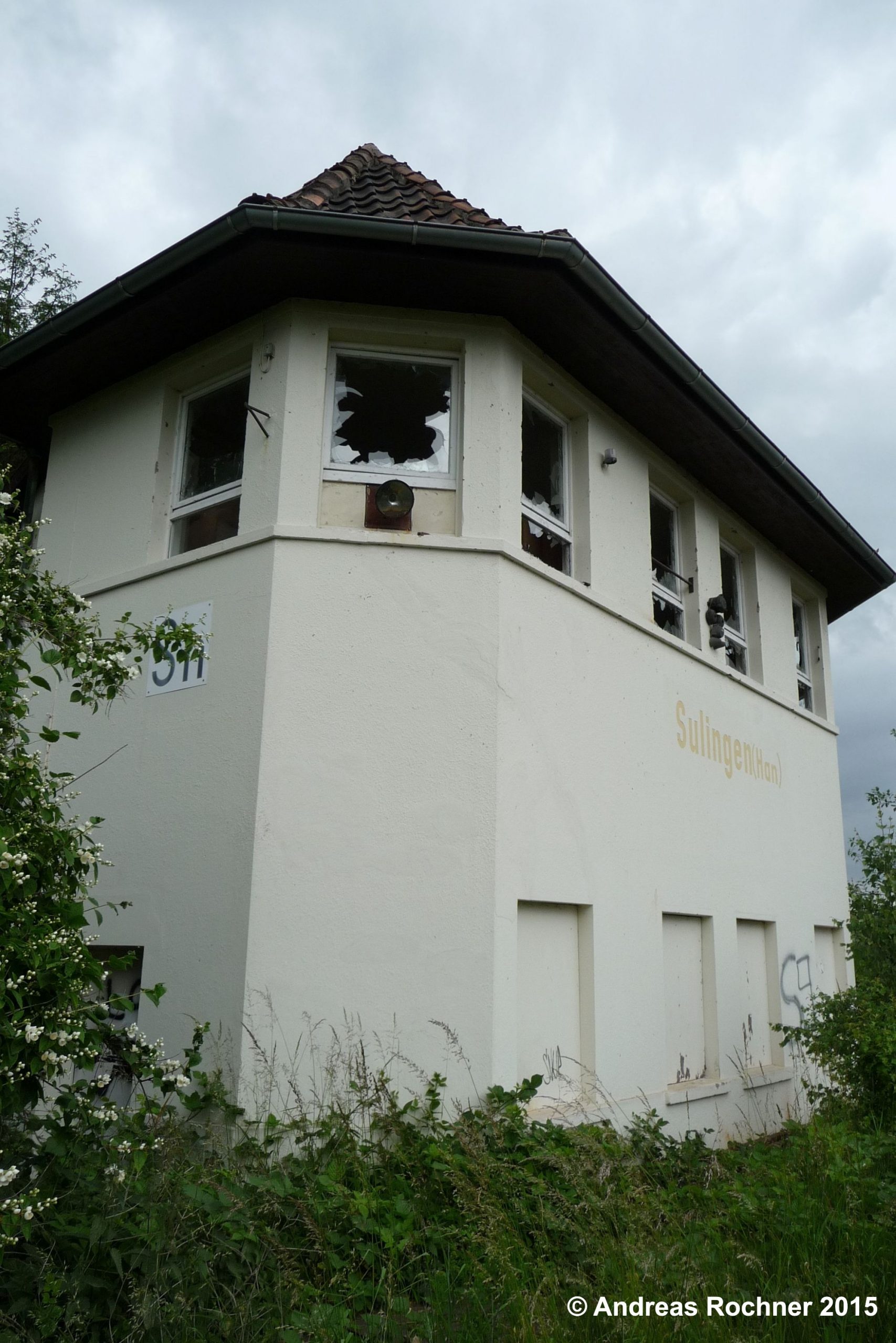 Außenansicht des Stellwerks Sn 2015